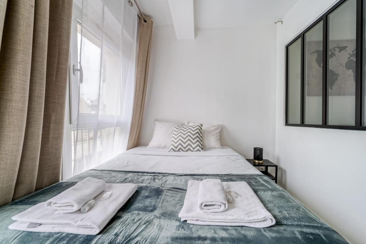 Beautiful Apartement With 2 Bedrooms In Paris Centre ภายนอก รูปภาพ